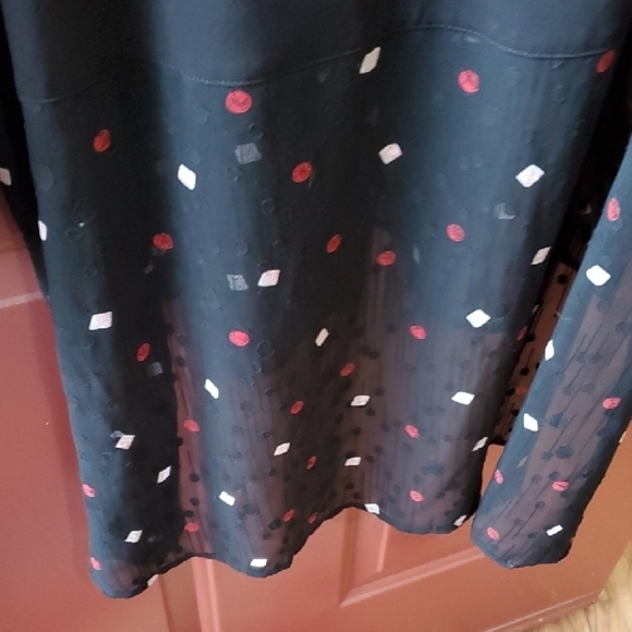 Kasper Black Tunic with Red and White Accents Nwt - Picture 8 of 10